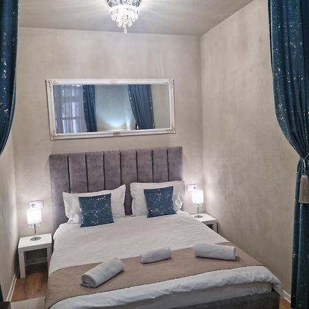 Studio Piata Mare Sibiu Exterior foto